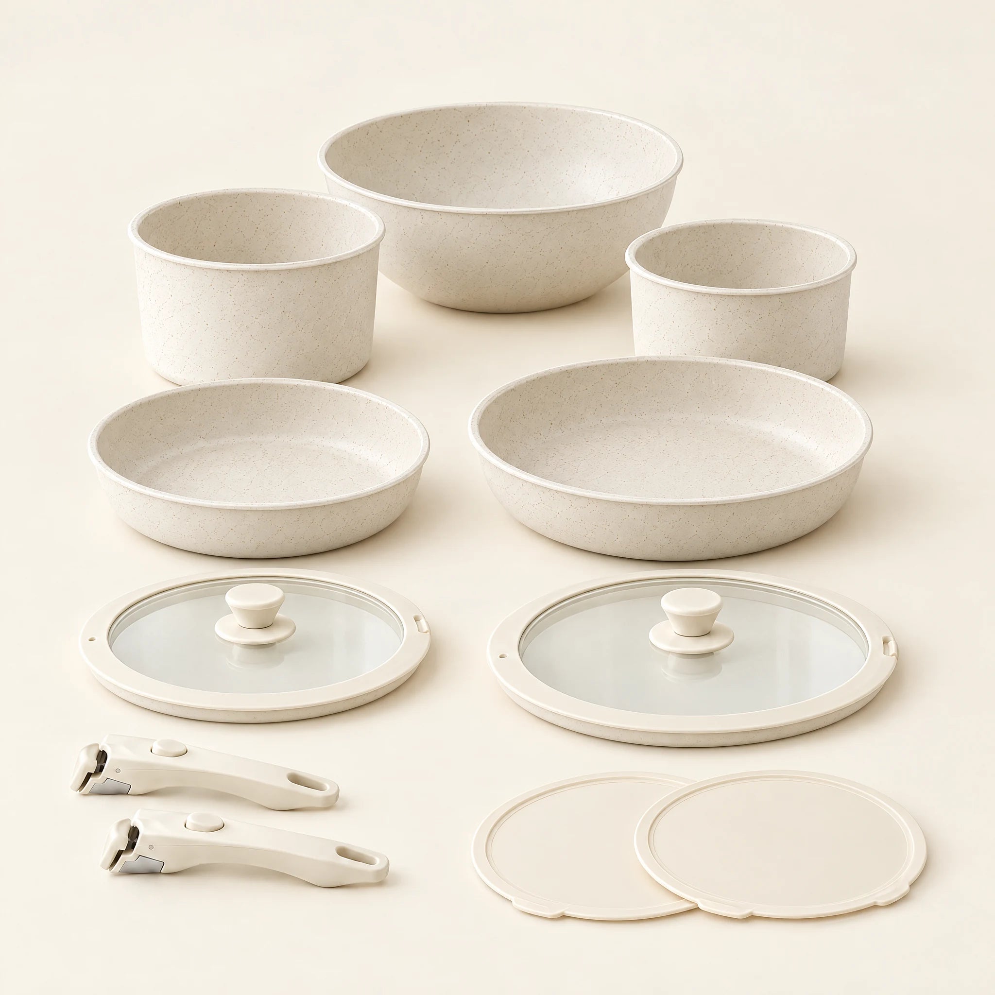 Essential Cookware Set